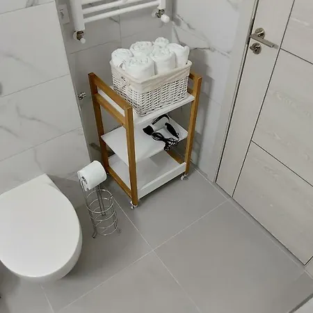公寓 Apartament Onix Mnm