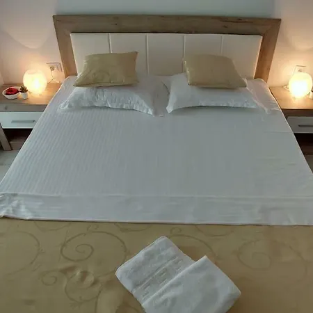 Apartament Onix Mnm 公寓 那沃达利